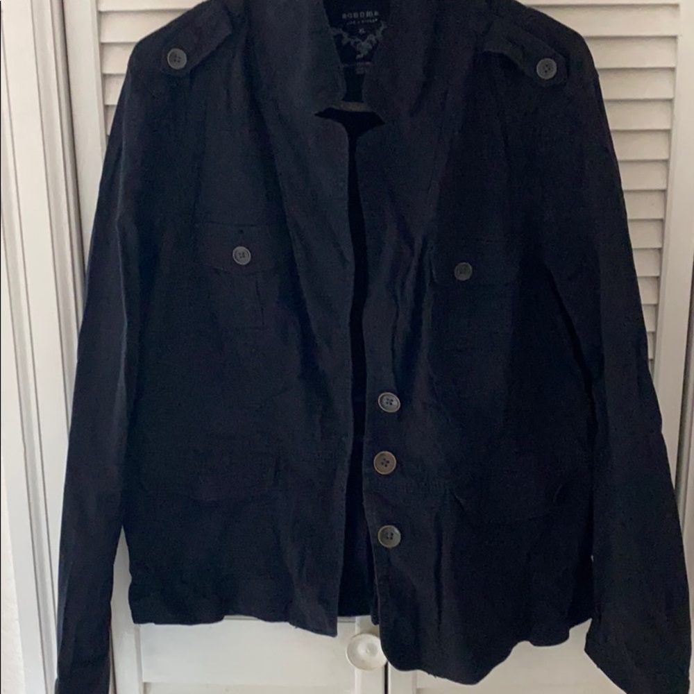 Black jacket - Picture 3 of 3